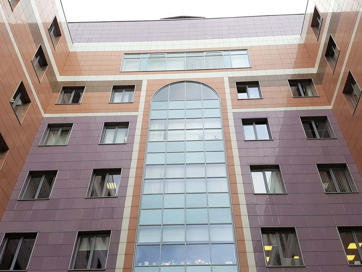 Офисы от 950 до 1100 кв.м. в аренду и продажу в Москве и Московской области